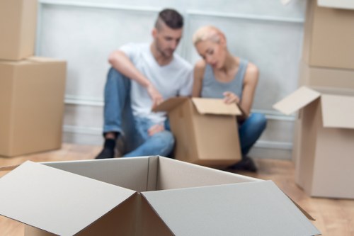 Efficient unpacking process in a new home
