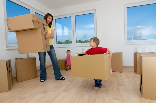 Storage Lambeth removalists packing household items securely